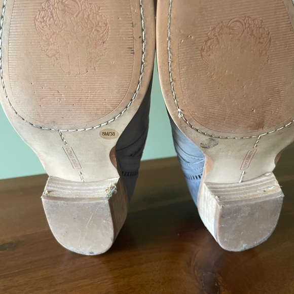 Vince Camuto Gray Suede Ankle Booties Women’s Size 8 – Western Boho Chic Fall - Picture 6 of 6